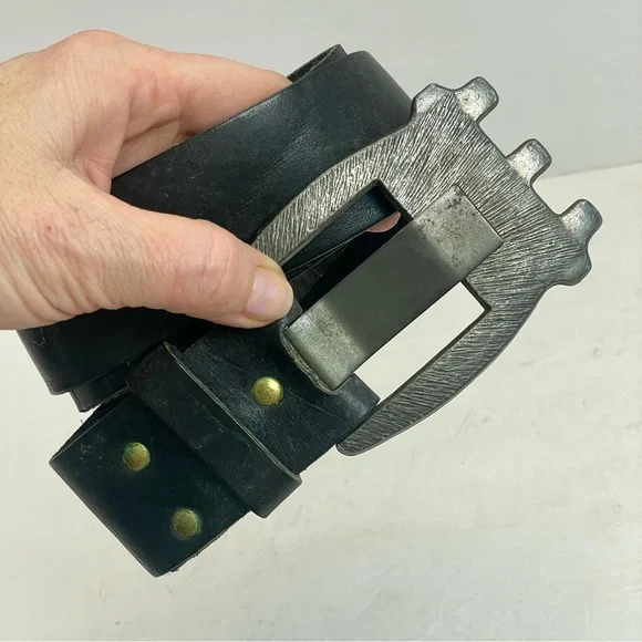 Black leather belt moto goth whimsigoth metallic - Picture 2 of 7